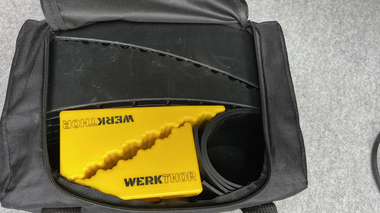 Camper wielkeggen oprijblok Werkthor met tas