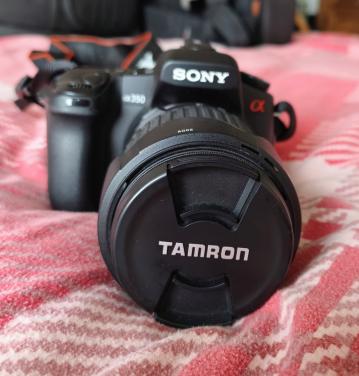 Te koop aangeboden Sony A350 Spiegelreflex Camera.