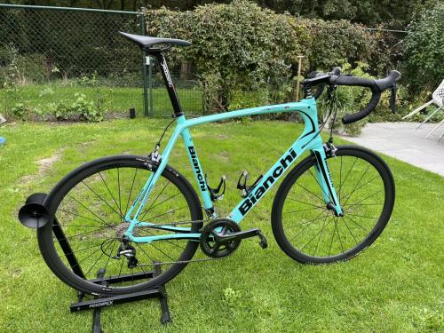 RACEFIETS BIANCHI INFINITO-CV - CARBON