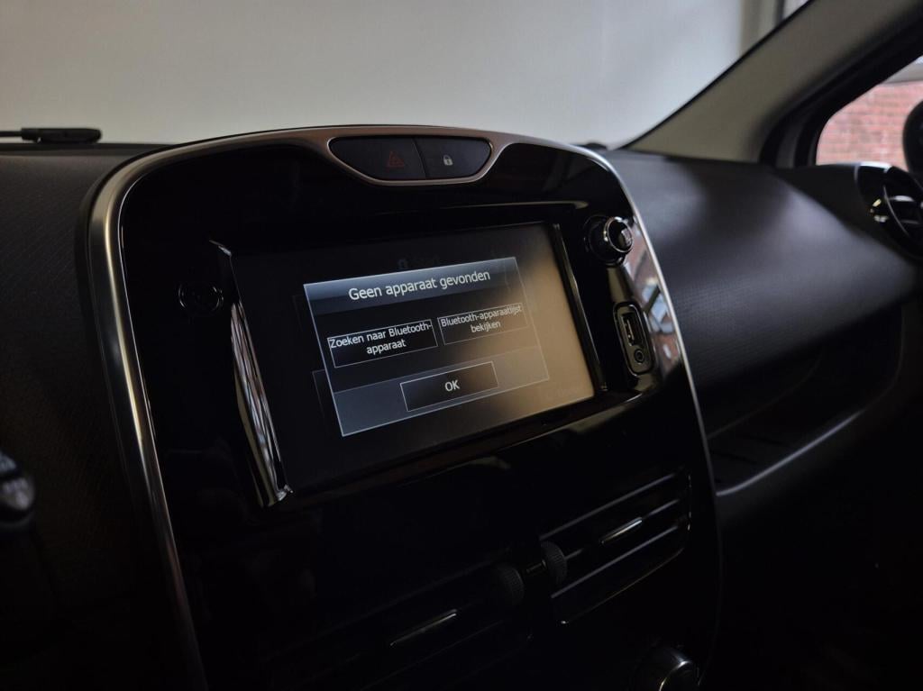 Renault Clio 0.9 tce dynamique / origineel nl / airco / cruisecontrol / par