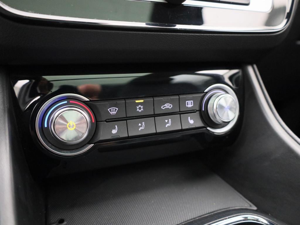 MG Zs Ev luxury 45 kwh
