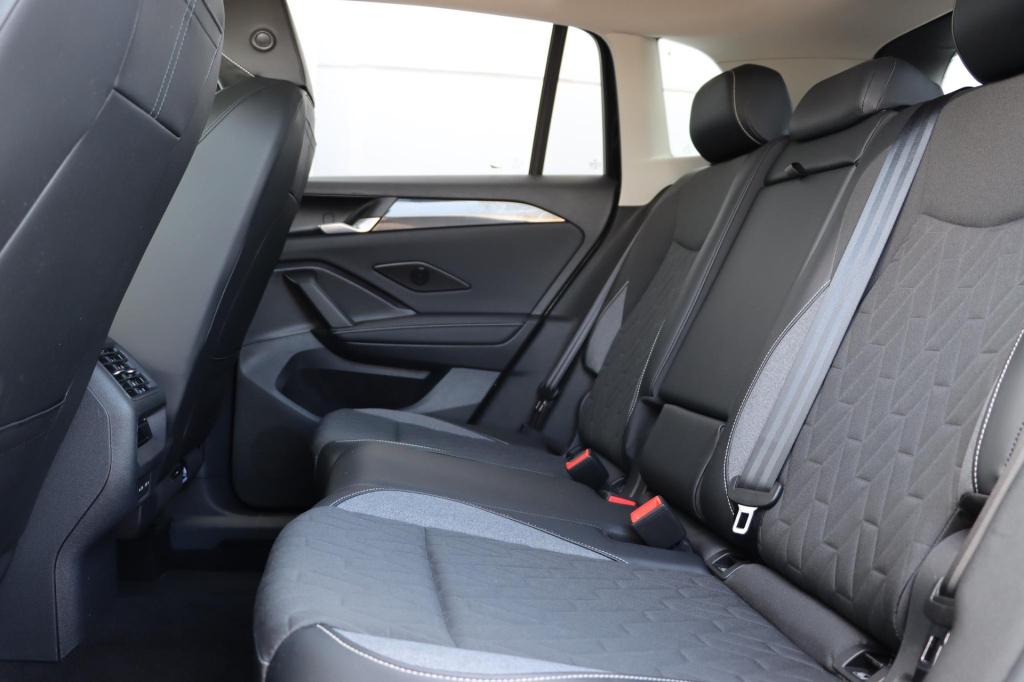 Volkswagen Tiguan 1.5 etsi life edition 130pk dsg7
