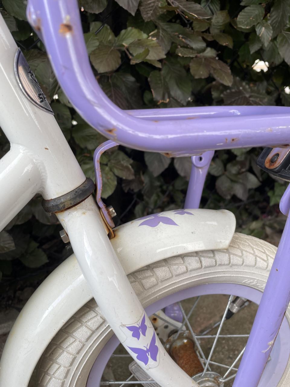 Degelijke SPIRIT Meisjesfiets, goede banden en reflectoren IZGS!!