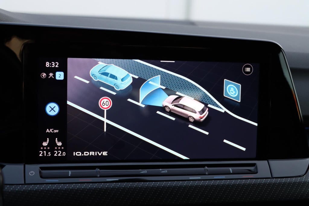 Volkswagen Golf variant 1.5 etsi r-line 150pk dsg7