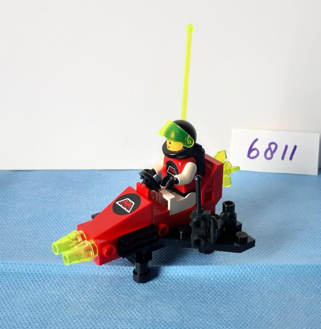 Lego Space M-Tron 6811: pulslader, charger
