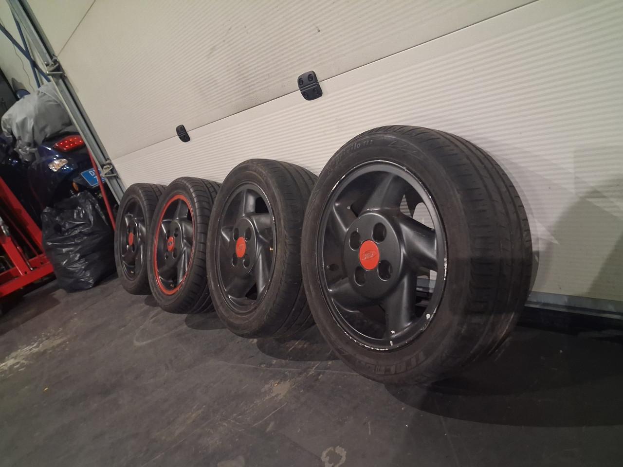 Ford fiesta velgen set