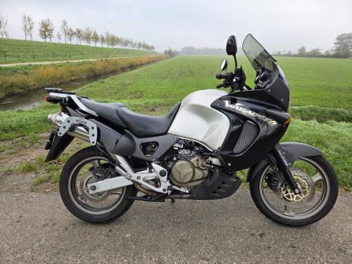 Honda Varadero XL1000V incl kofferset (inruil mogelijk)
