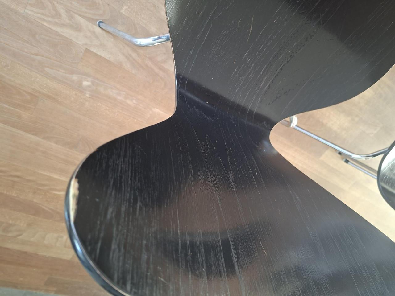 6 zwarte vlinderstoelen Fritz Hansen