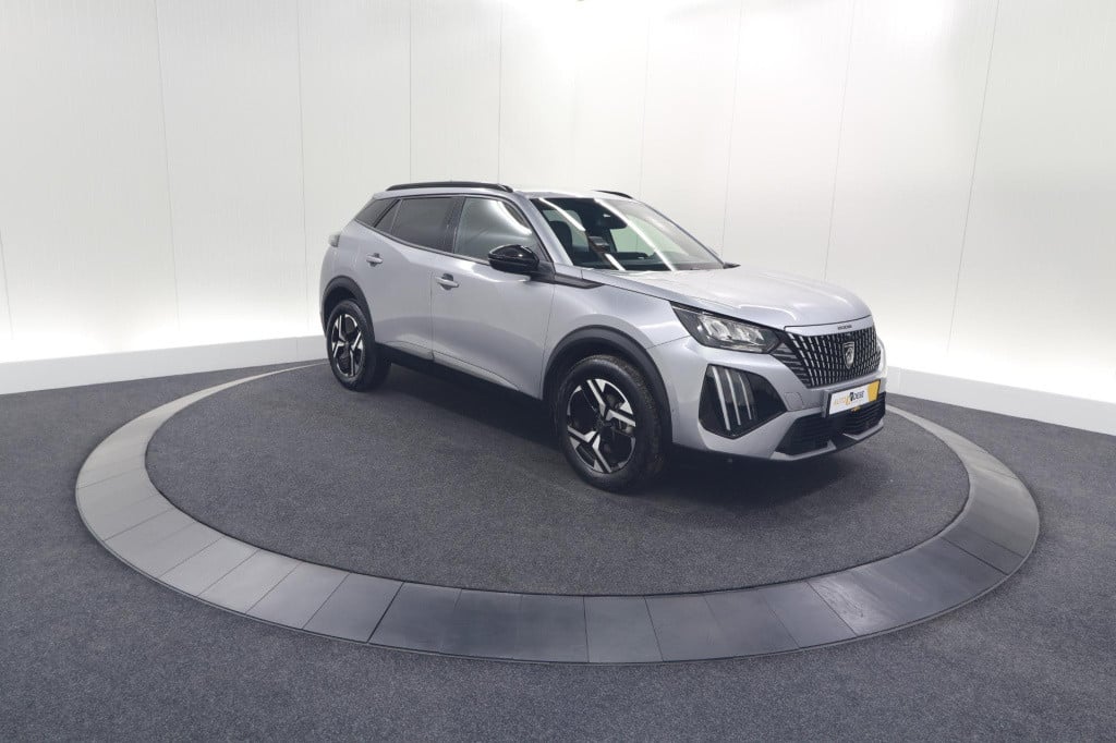 Peugeot 2008 1.2 hybrid 136 allure | 360 camera | dodehoekdetectie | naviga