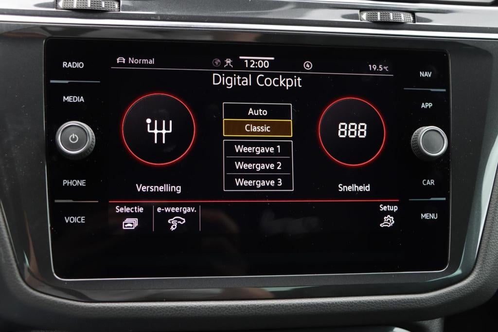 Volkswagen Tiguan 1.4 tsi ehybrid r-line business+ 245pk dsg6 | soh 92,4% |
