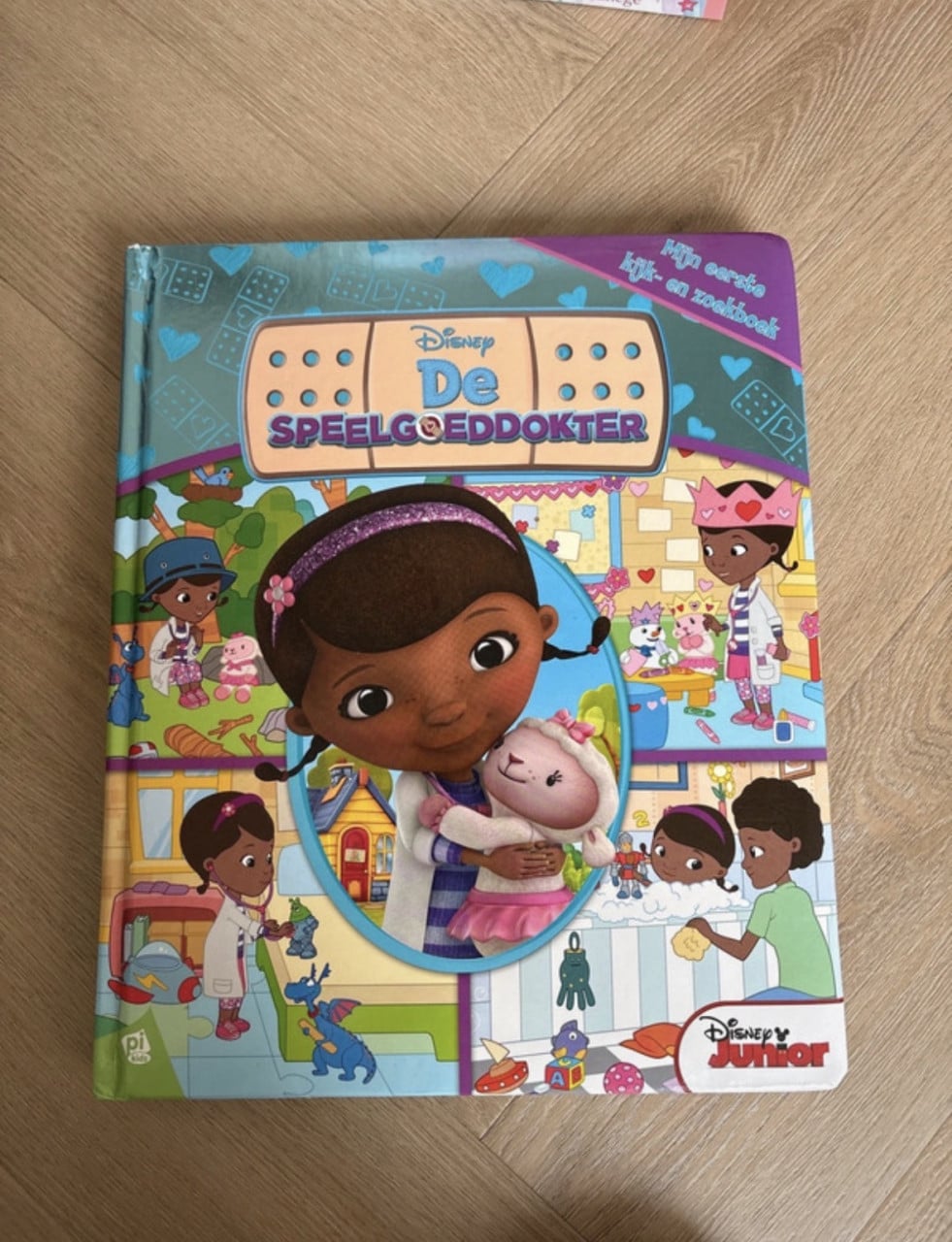 Disney zoekboek - de speelgoeddokter