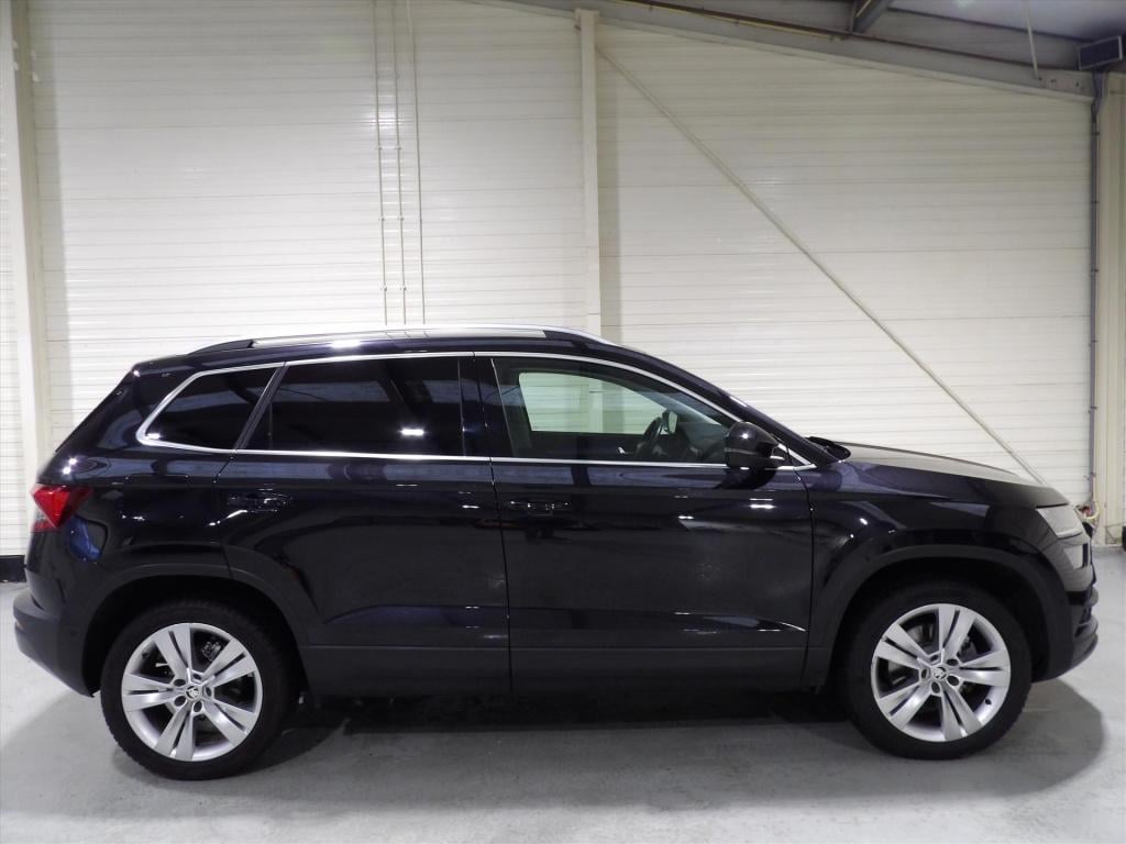 Skoda Karoq 1.5 tsi act greentech 150pk sportline business