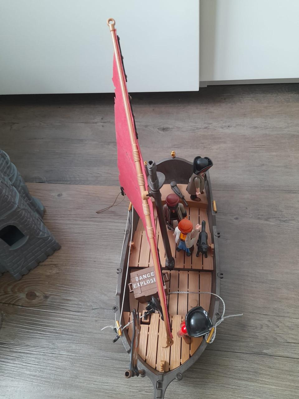 Playmobile verzameling te koop aangeboden