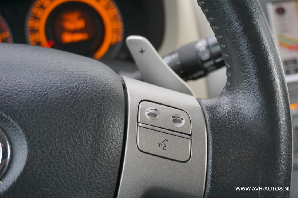 Toyota Auris 1.6-16v luna business automaat