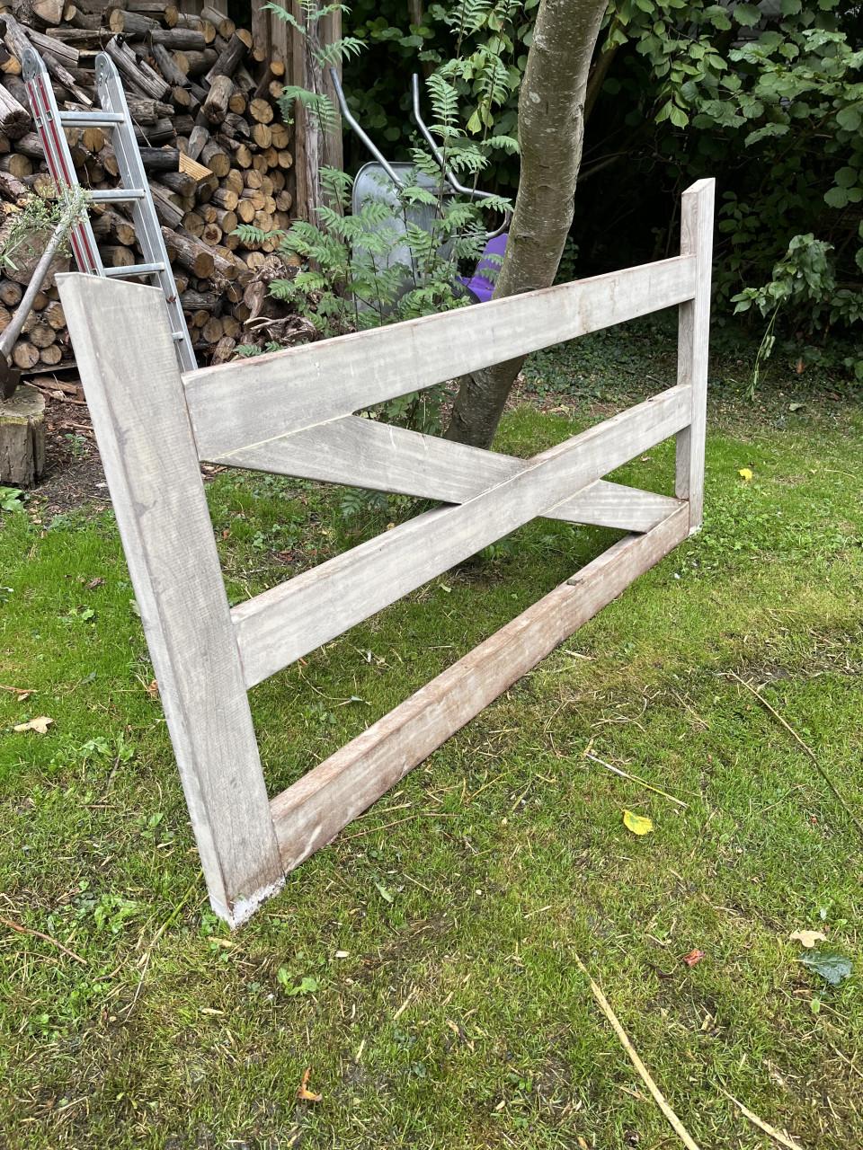 Houten hek of poort