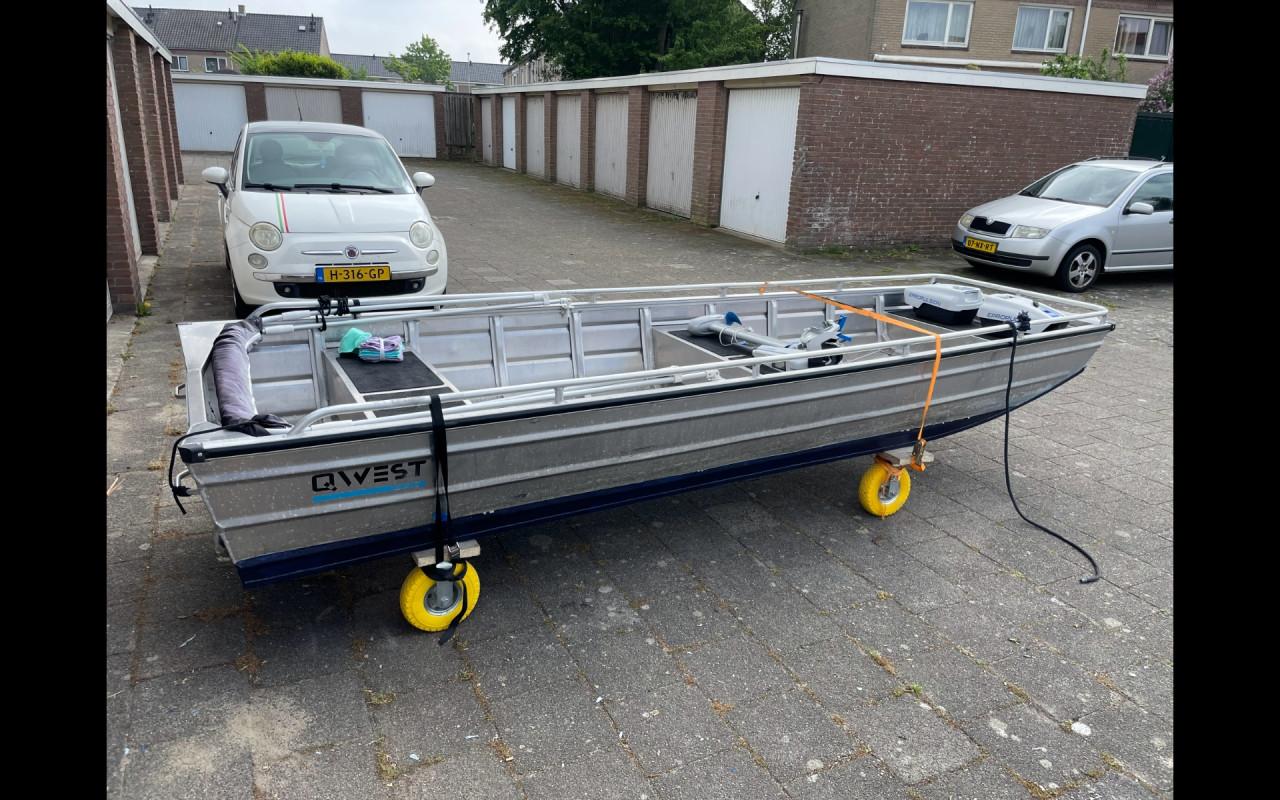 Aluminium boot - e-propulsoin motor - 2 accu's- popup dak