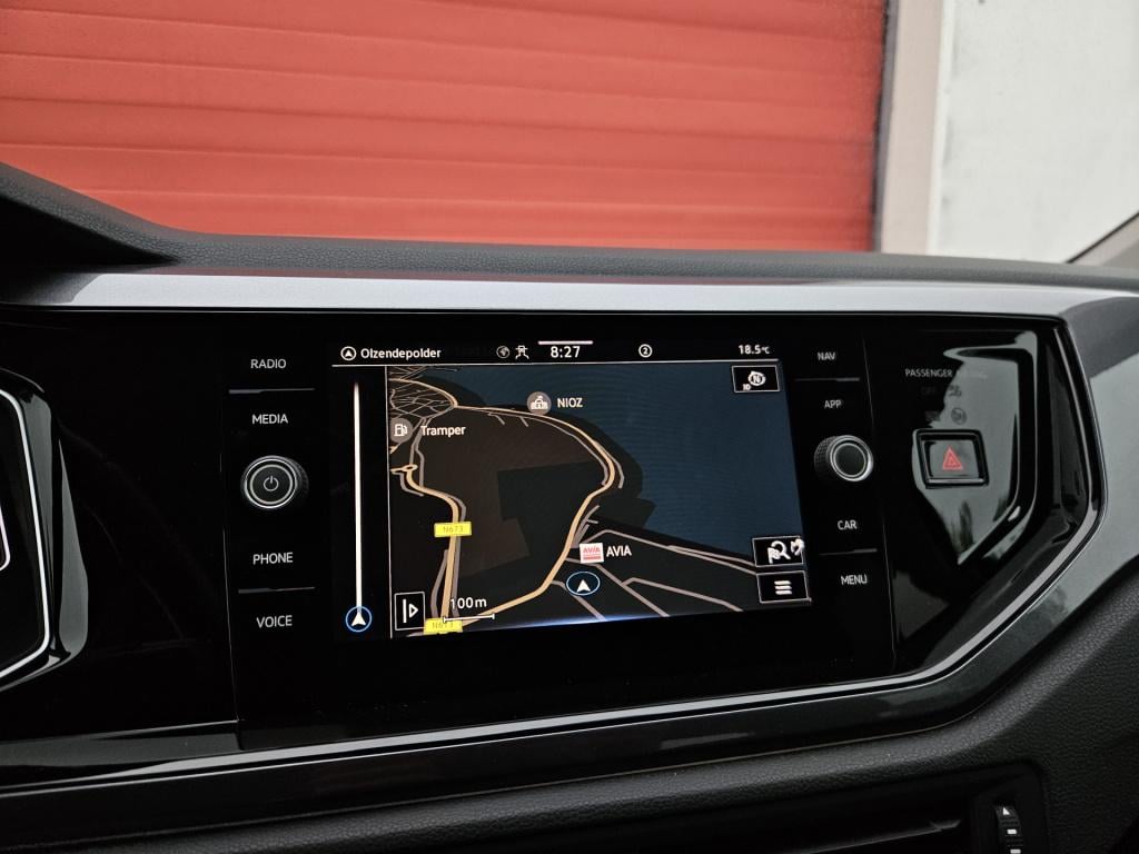 Volkswagen Polo 1.0 tsi | pdc | airco rijklaar inclusief 1 jaar bovag garan