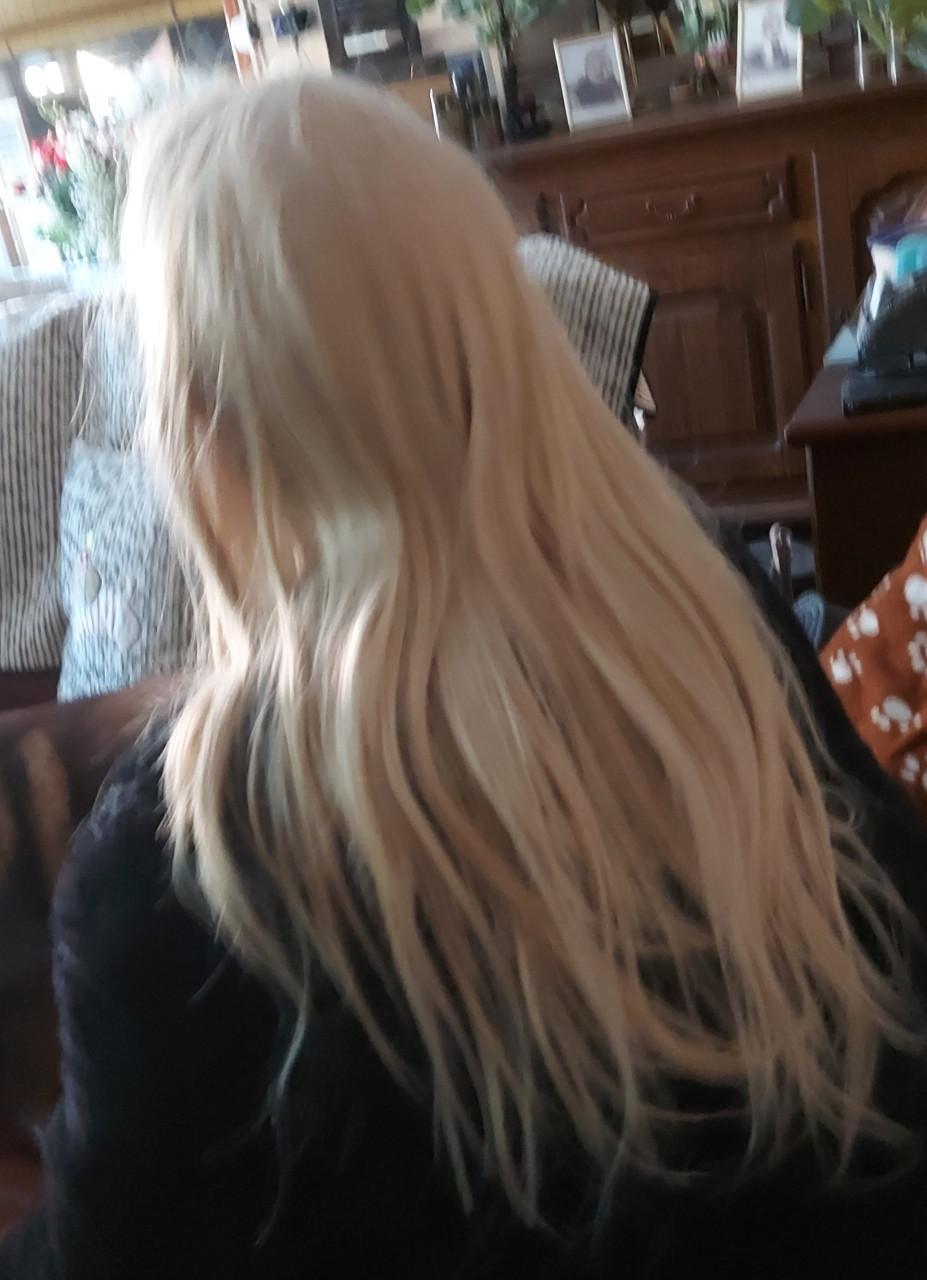 Lange pruiken. NIEUW