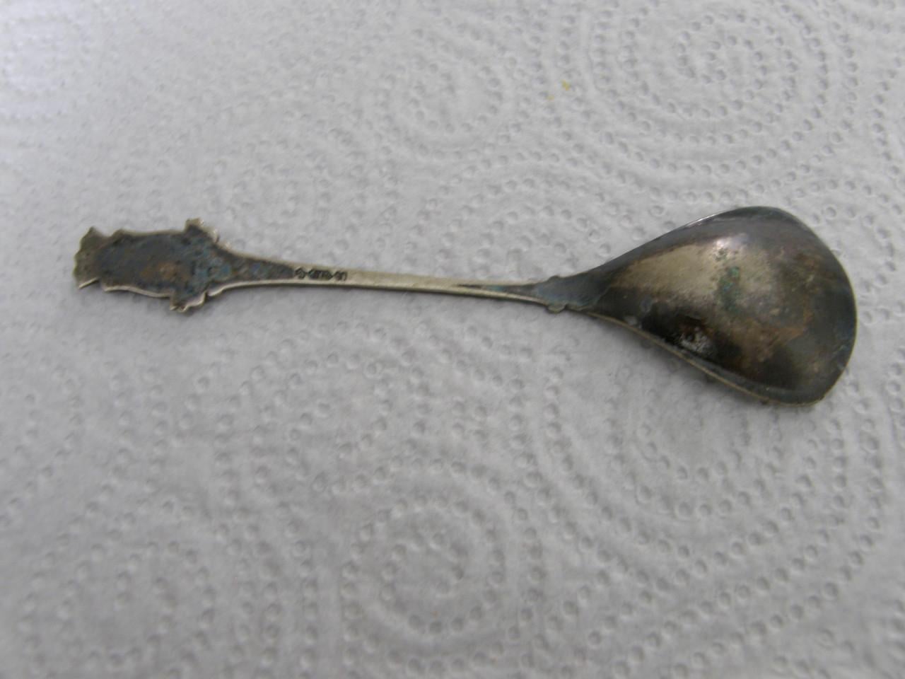 Verzilverd lepeltje Pernis