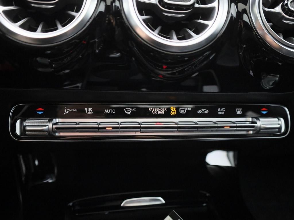 Mercedes-Benz Cla shooting brake 250 e amg line | automaat | stoel verwarmi