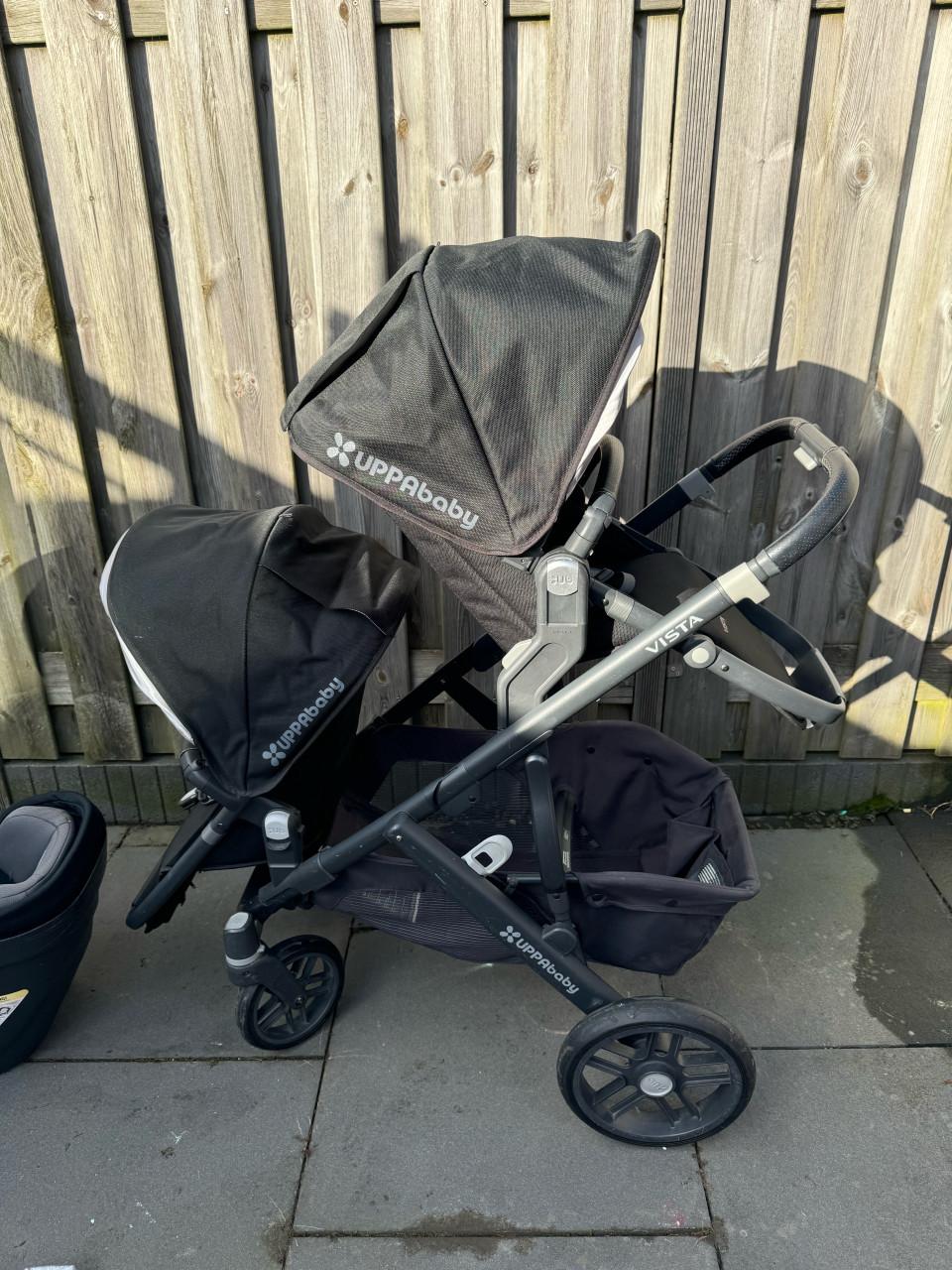 Uppababy Vista Jake kinderwagen met autostoel