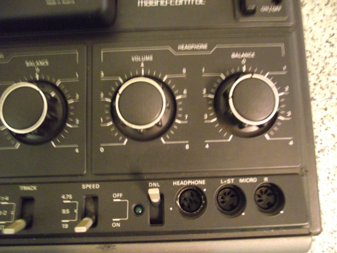 Vintage Aristona EW 5504 bandrecorder
