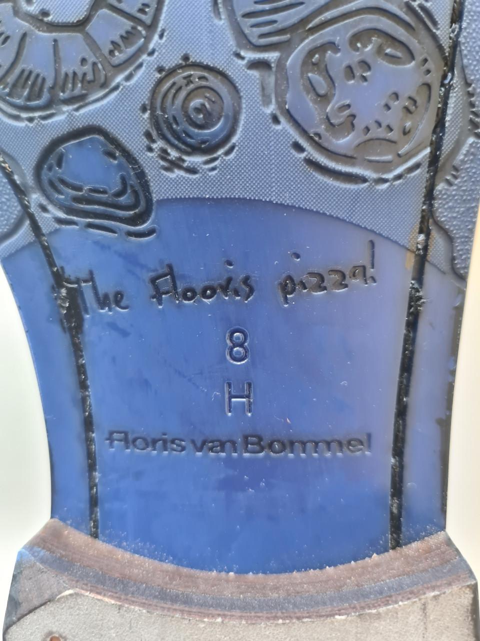 Floris van Bommel geheel leren  schoenen blauw Mt 42 Nieuw !