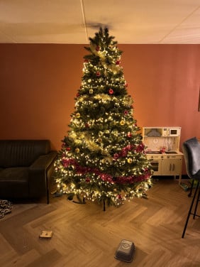Triumph kunst kerstboom