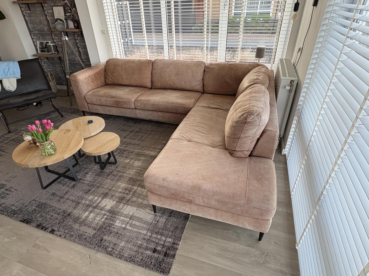 Lederen hoekbank te koop