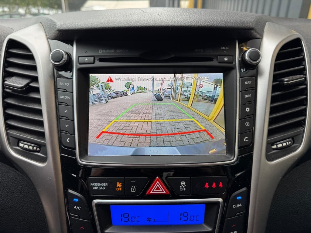 Hyundai I 30 1.6 gdi go!