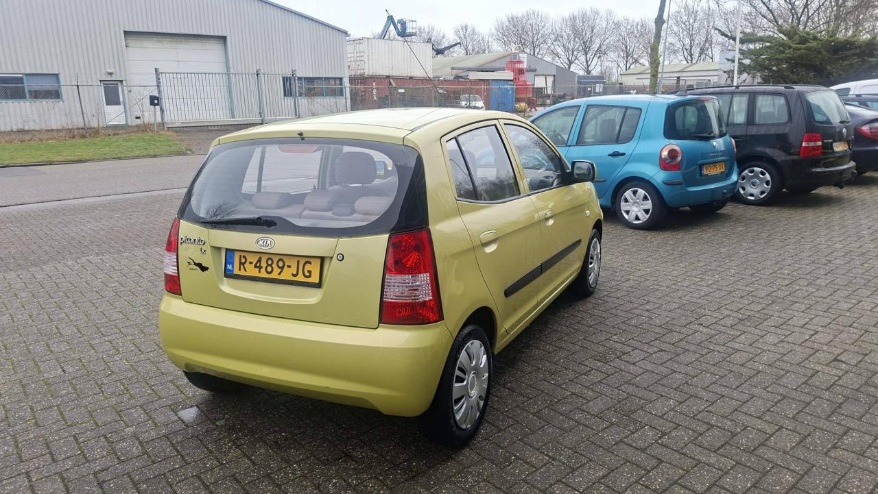 Kia Picanto 1.1 LX 5deurs bj:2005 airco apk 10-2026