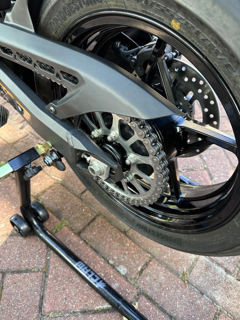 Kawasaki Z900 2025