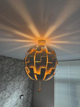 2 mooie goud/witte Ikea lamp