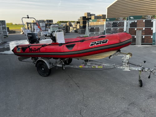 Zodiac pro 470 met Yamaha 30 pk