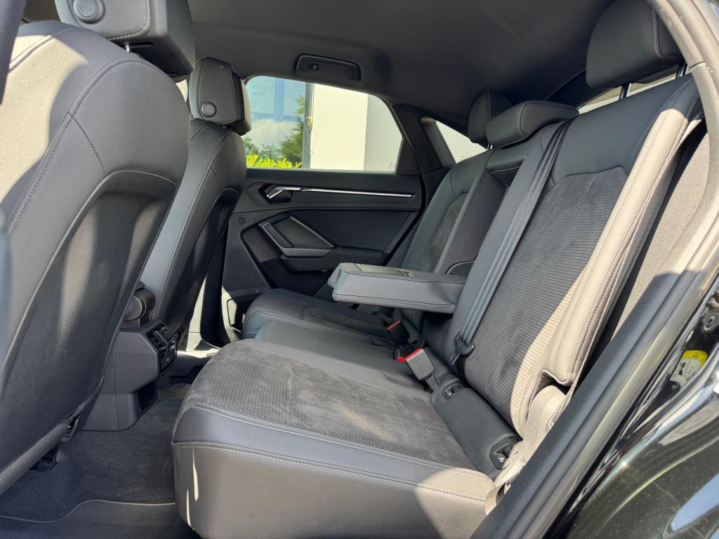 Audi Q3 sportback 40 tfsi quattro s edition * matrix led * keyless * camera