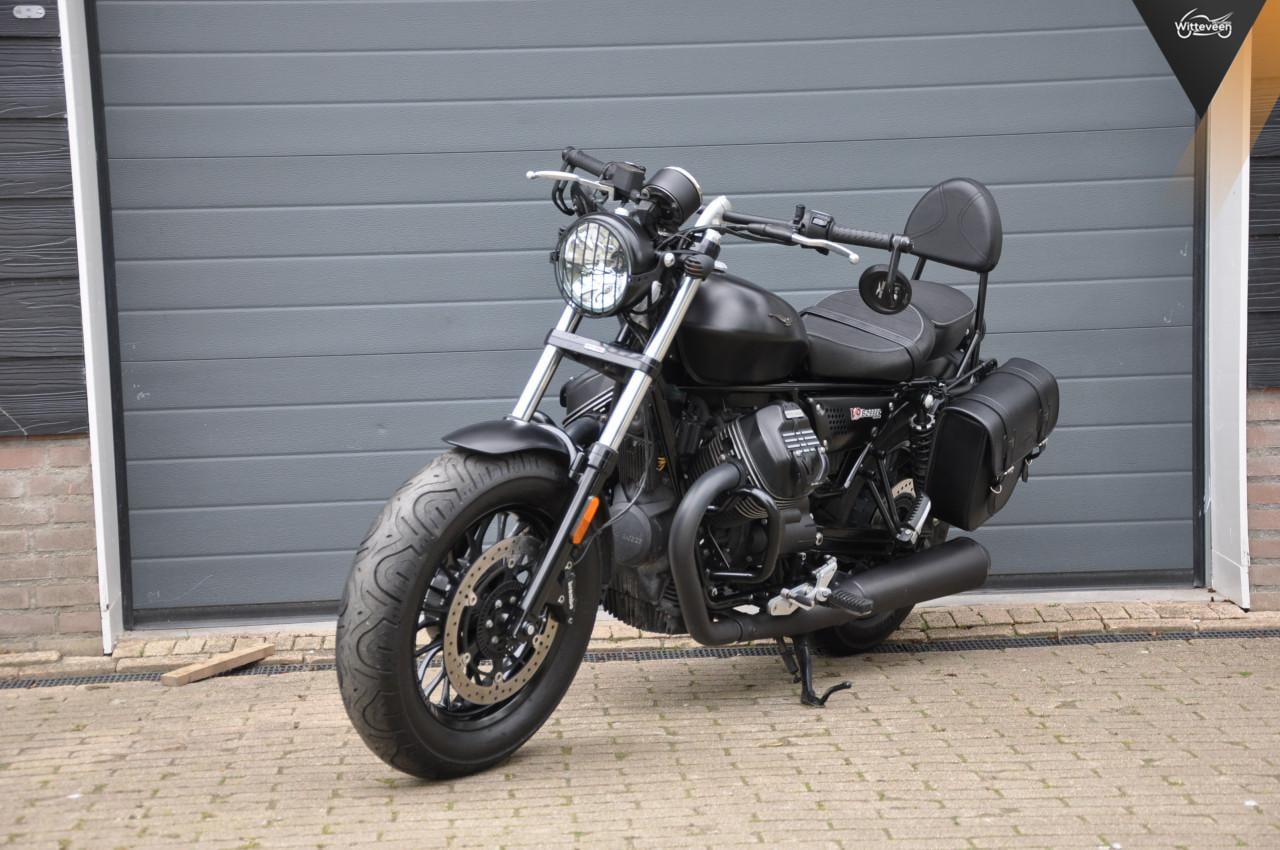 Moto Guzzi V9 Bobber A2 Nette en complete motor