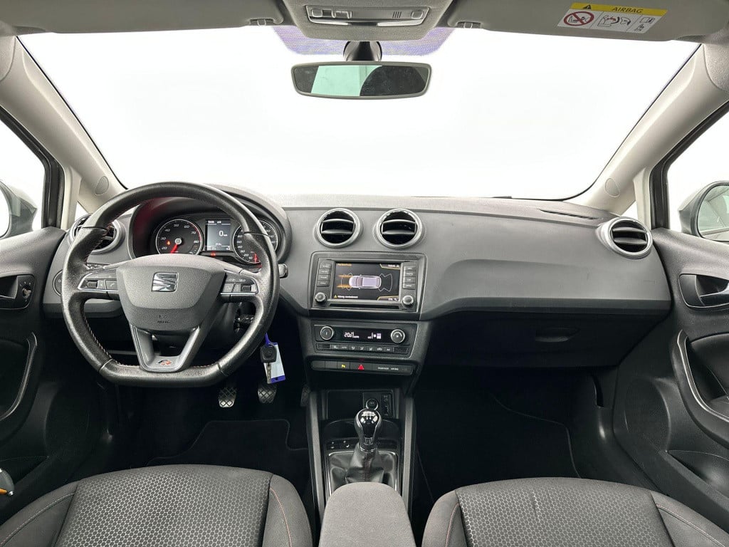 Seat Ibiza 1.0 ecotsi fr | apple carplay | trekhaak | parkeersensoren | 17'