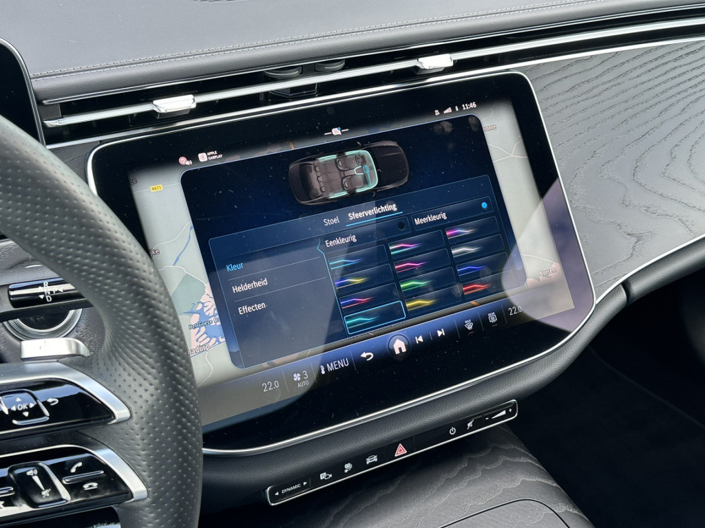 Mercedes-Benz E-Klasse 300 e amg line l panoramadak l 360 camera l head-up 