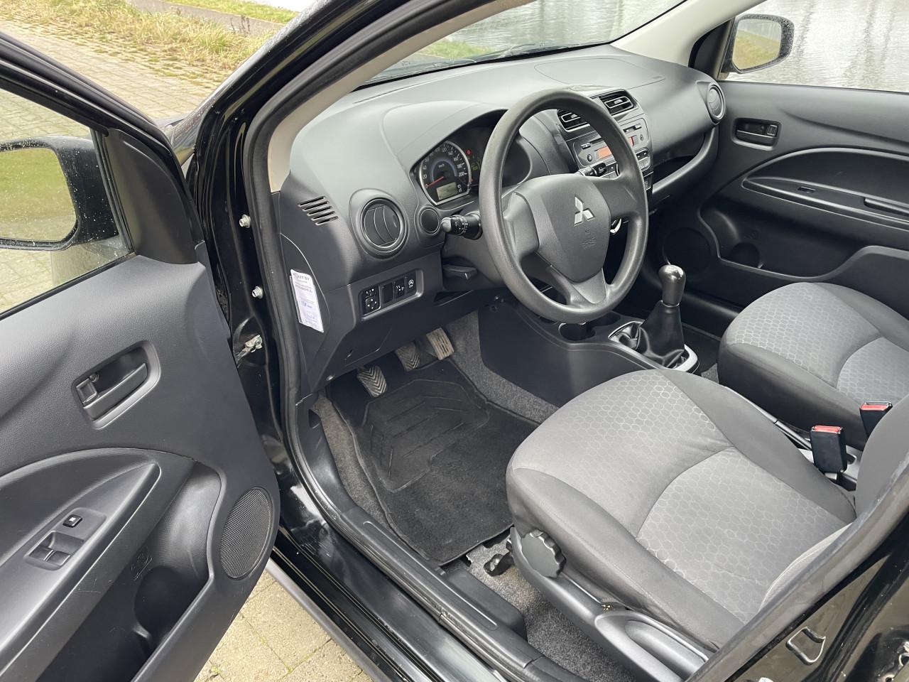 Mitsubishi spacestar 1.0 inform 5 deurs