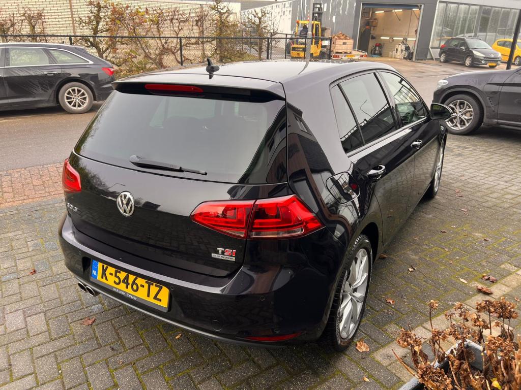 Volkswagen Golf 1.4 tsi act highline