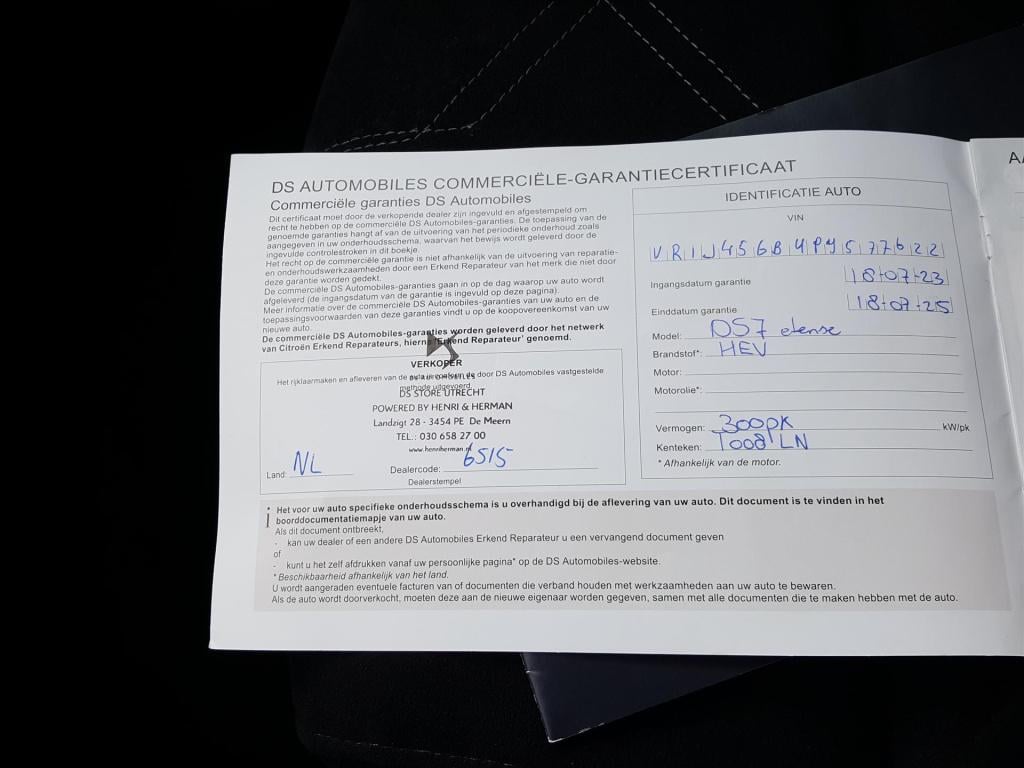 Ds Ds 7 1.6 e-tense 300pk 4x4 aut performance line+