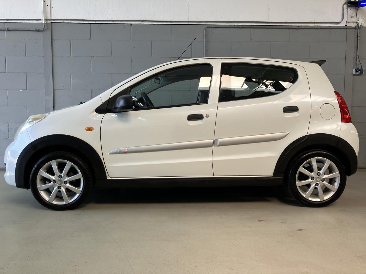 Sportieve Suzuki Alto Silver-line