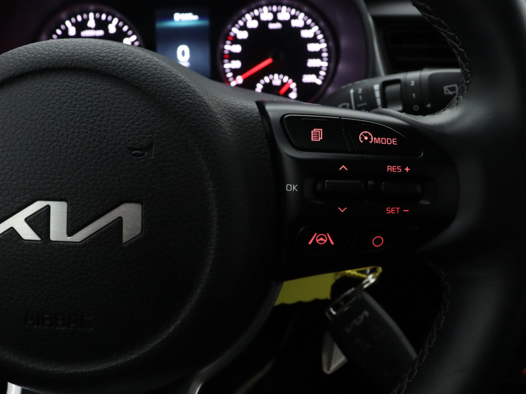 Kia Stonic 1.0 t-gdi mhev dynamicline | led koplampen | airco | apple carpl