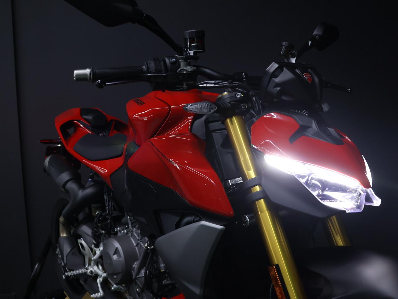 STREETFIGHTER V2 S | BTW Motor