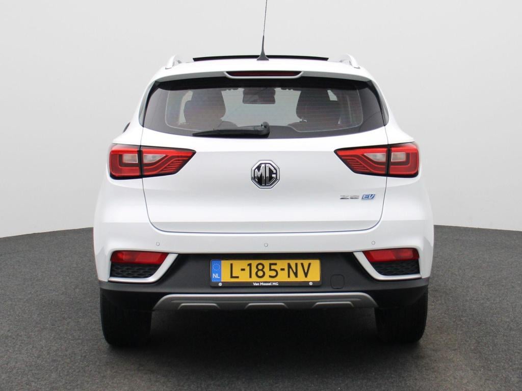 MG Zs Ev mg luxury 45 kwh | automaat | panoramadak | leder | navigatie | ai