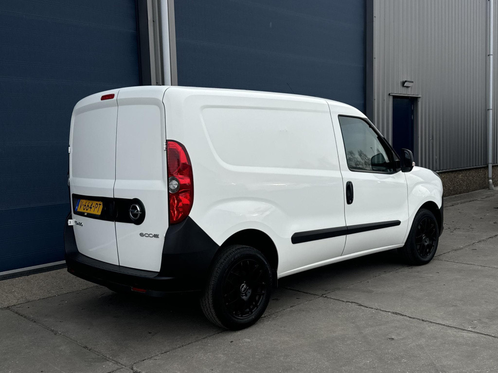 Opel Combo 1.3 cdti l1h1 selection euro 6 / n.a.p / elektrische ramen