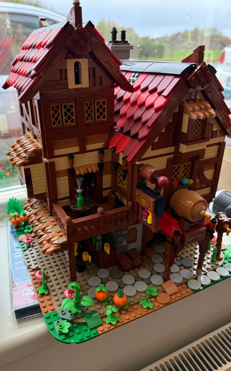 Reobricks bistro