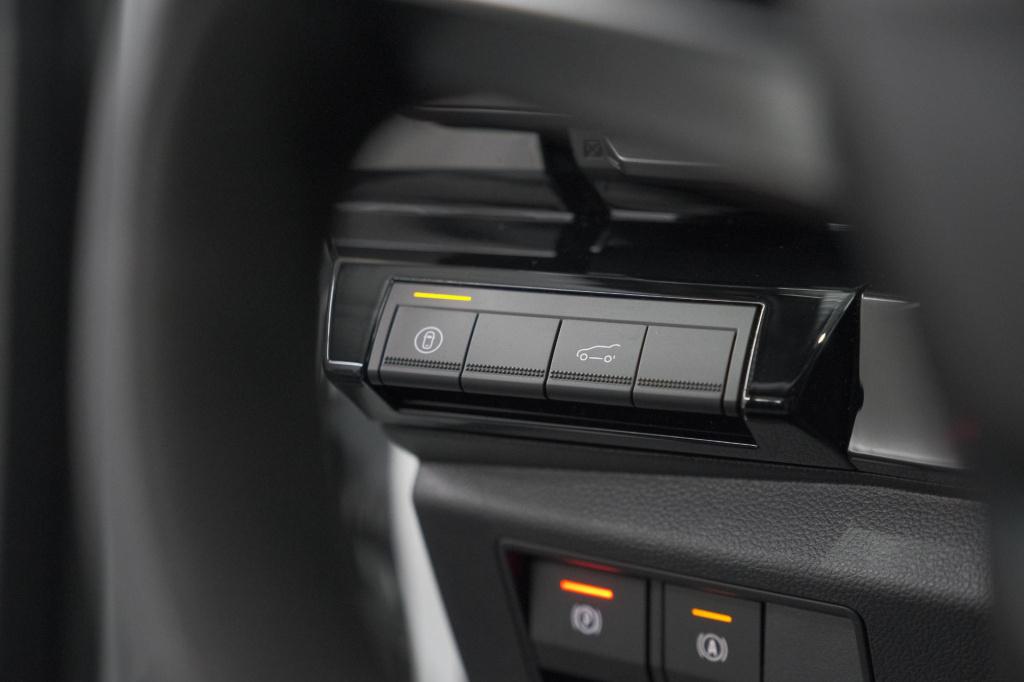 Renault Austral 1.2 e-tech full hybrid 200 esprit alpine | 360 camera | ada