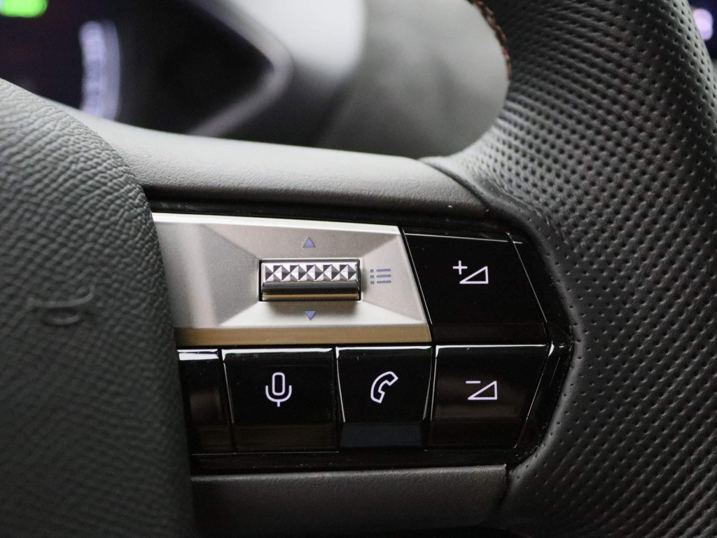 Ds Ds 3 e-tense performance line 54 kwh | parkeersensoren | apple carplay/a