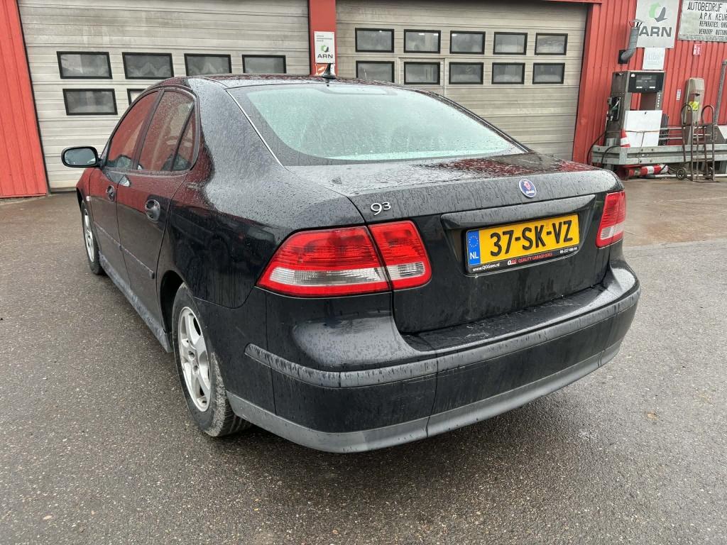 Saab 9-3 sport sedan 1.8 linear